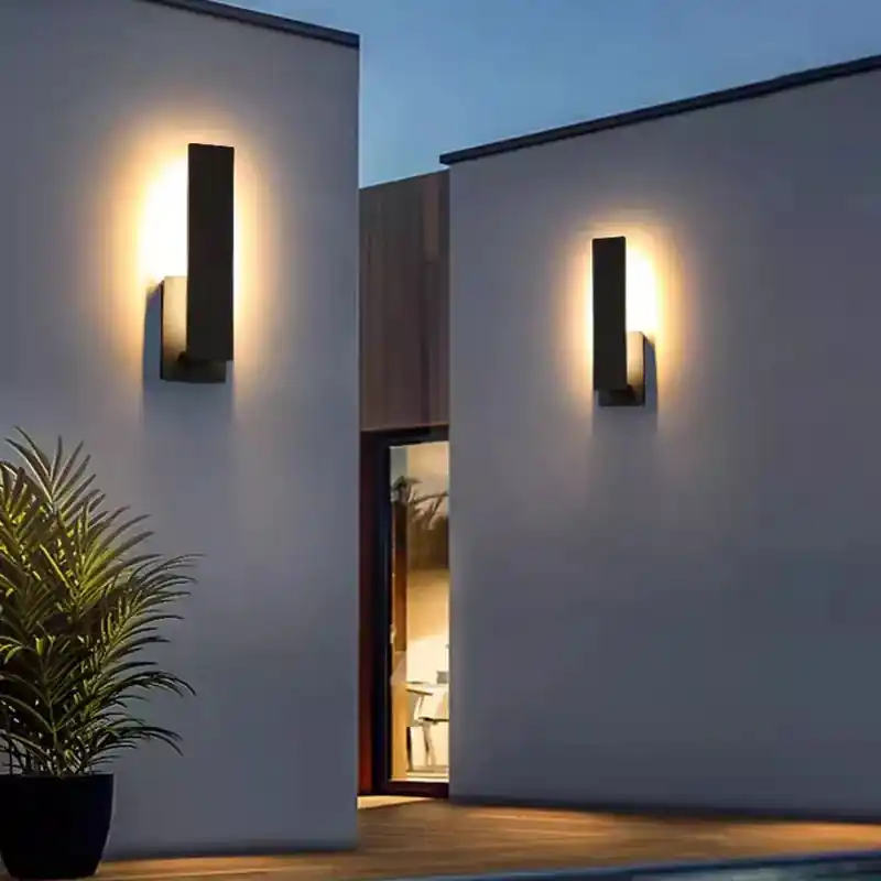Luminara - Stijlvolle Weerbestendige Wandlamp Favoriet