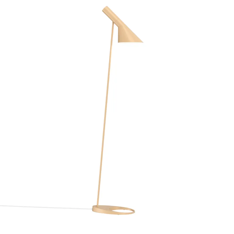 Merkproduct Louis Poulsen - AJ vloerlamp warm sand