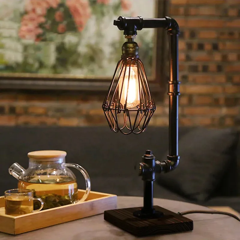 Koopje RetroCharm - Retro Metalen Tafellamp