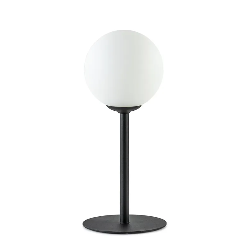 Populair Mat zwarte tafellamp met witte glazen bol