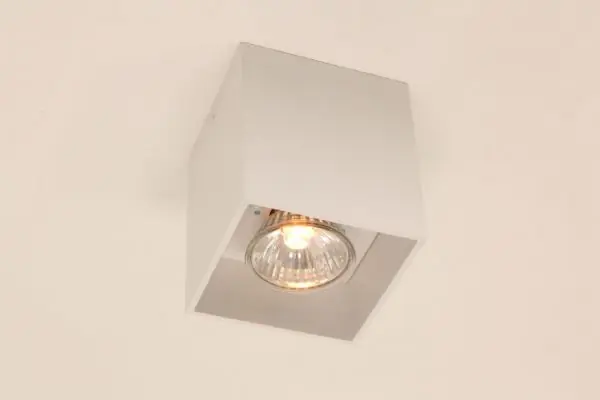 Direct Beschikbaar Plafondlamp / Opbouw spot CUBA 1-lichts | Wit