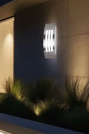 Wandlamp van metaal in zilver, hoogte 31,8 cm Meest Verkocht
