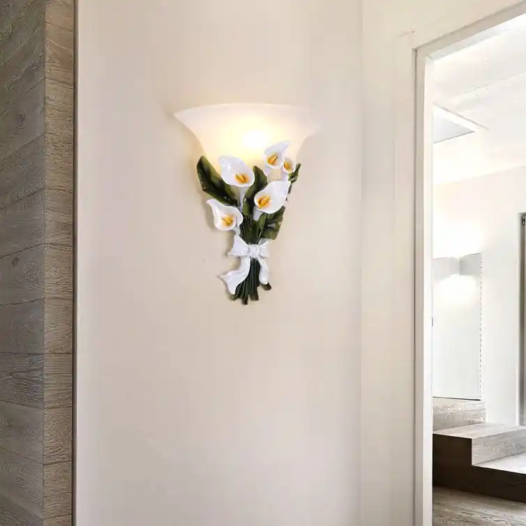 BloomLight - Wandlamp met 1 Arm en Bloemenstruik Vorm Hete Deal