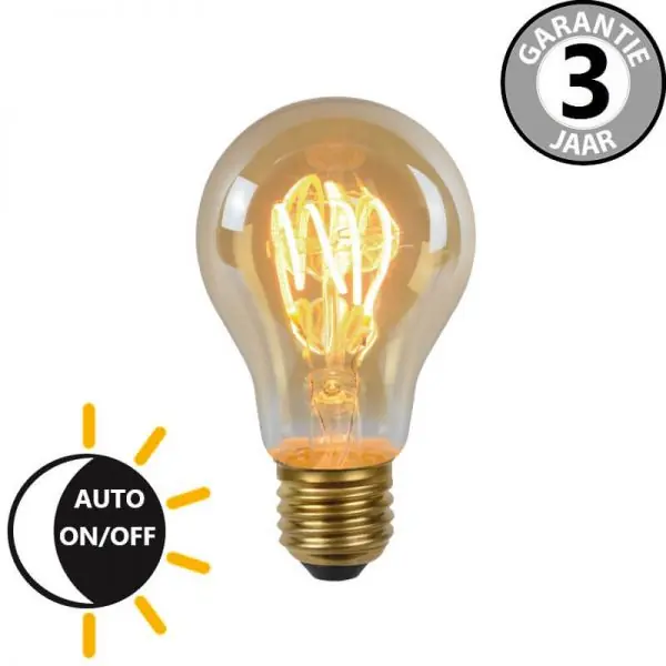Premium Classic LED lamp met dag/nacht schemersensor 4W (=40W) E27