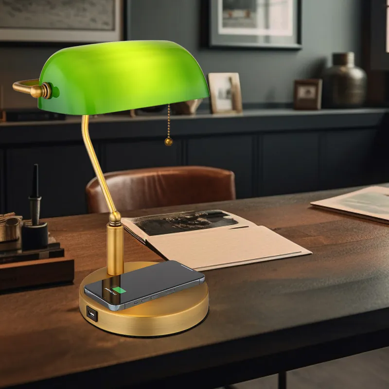 Koop Vandaag Tafellamp, bankierslamp, messing, groen glas, H 36 cm