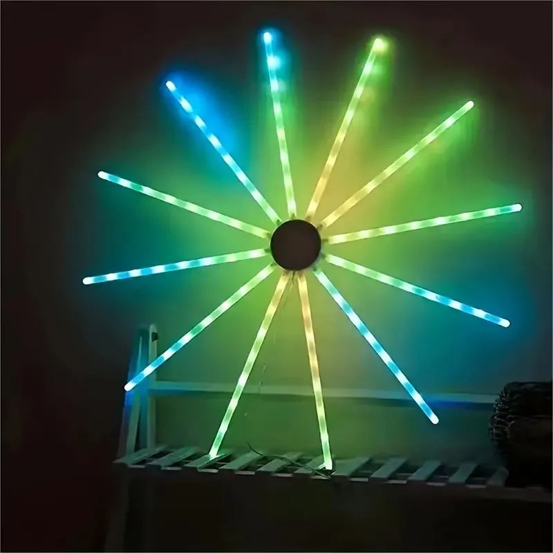 FairySpin - USB Roterende Ventilatorlamp met Magische Kleuren Beperkte Voorraad