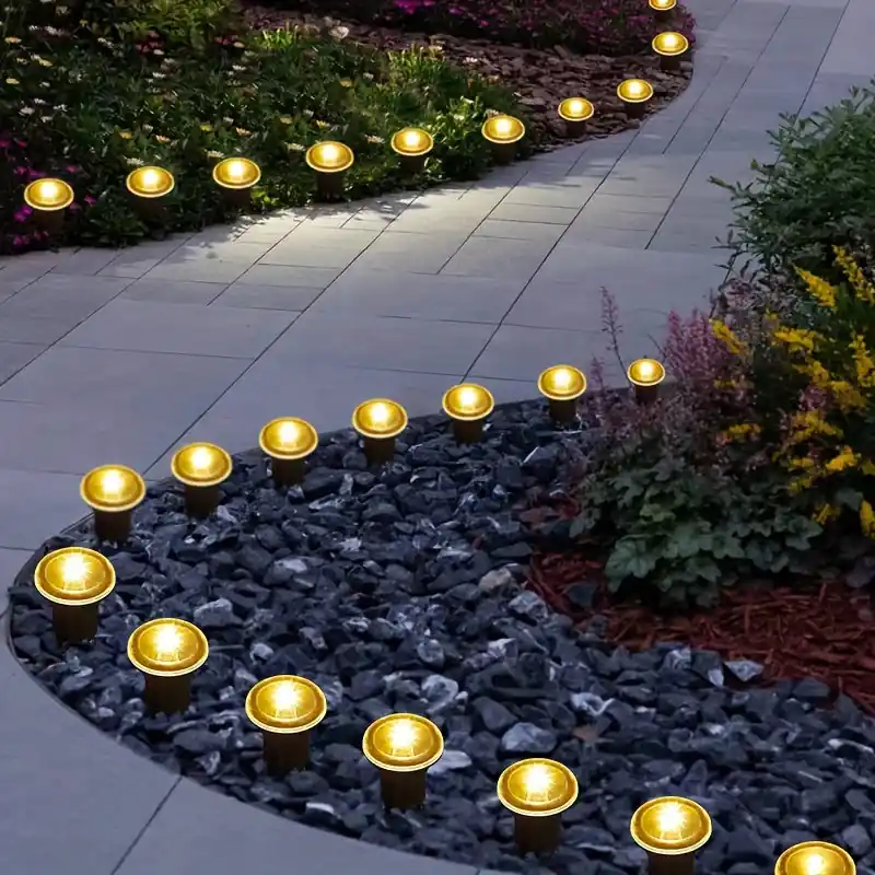 Uitverkoop SolarPath - Zonne-LED Buitenverlichting voor Tuin & Pad