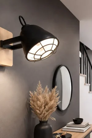 Wandlamp, metaal, zwart, hout, beweegbare spot, L 11cm Op = Op