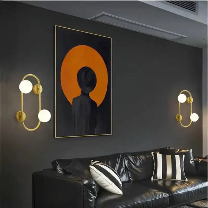 LuminoSphere - Moderne Messing Wandlamp met Glazen Bollen Shop Nu