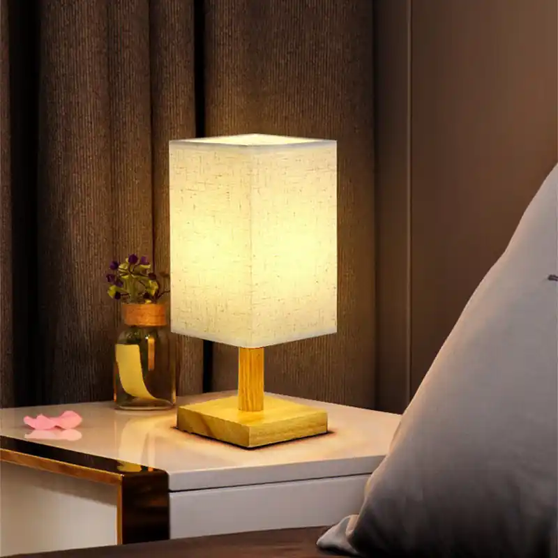 LuxeGlow - USB Tafellamp met Stoffen Kap – Moderne LED Nachtlamp Seizoensaanbieding