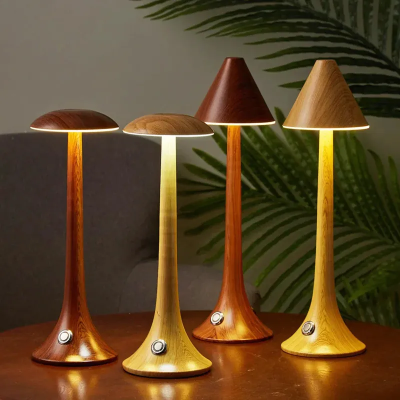 Gereduceerde Prijs LumaWood - Oplaadbare LED Tafellamp met Houten Design, Dimbaar en Draadloos