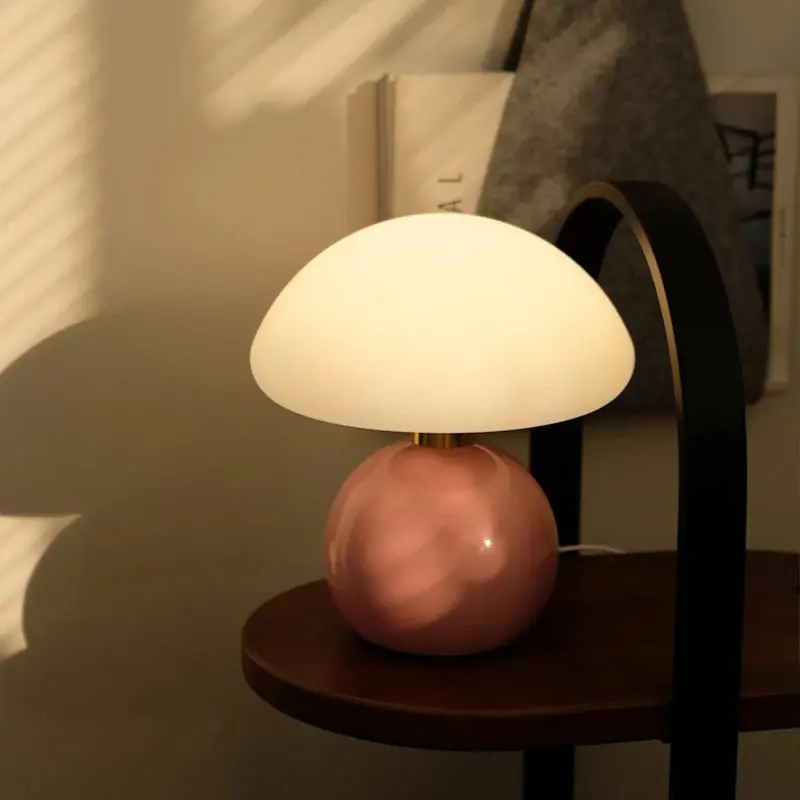 LumiGlass - Moderne LED Tafellamp met Glazen Kap | Dimbaar & Energiezuinig Voordeelprijs