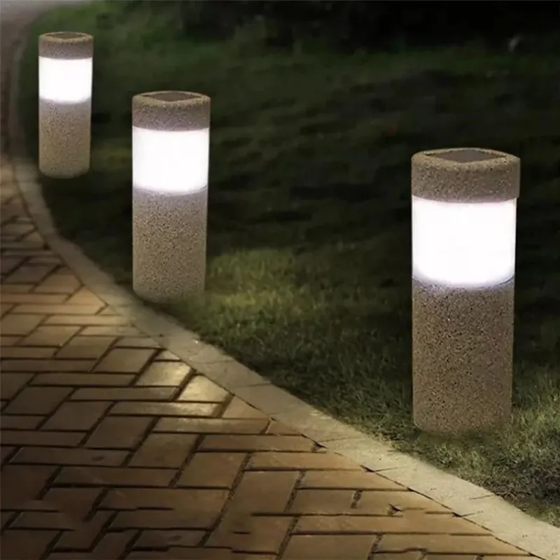 StoneBeam – LED Solar Steen Kolomlamp voor Tuin – Weerbestendige & Energiezuinige Buitenverlichting Actieprijs