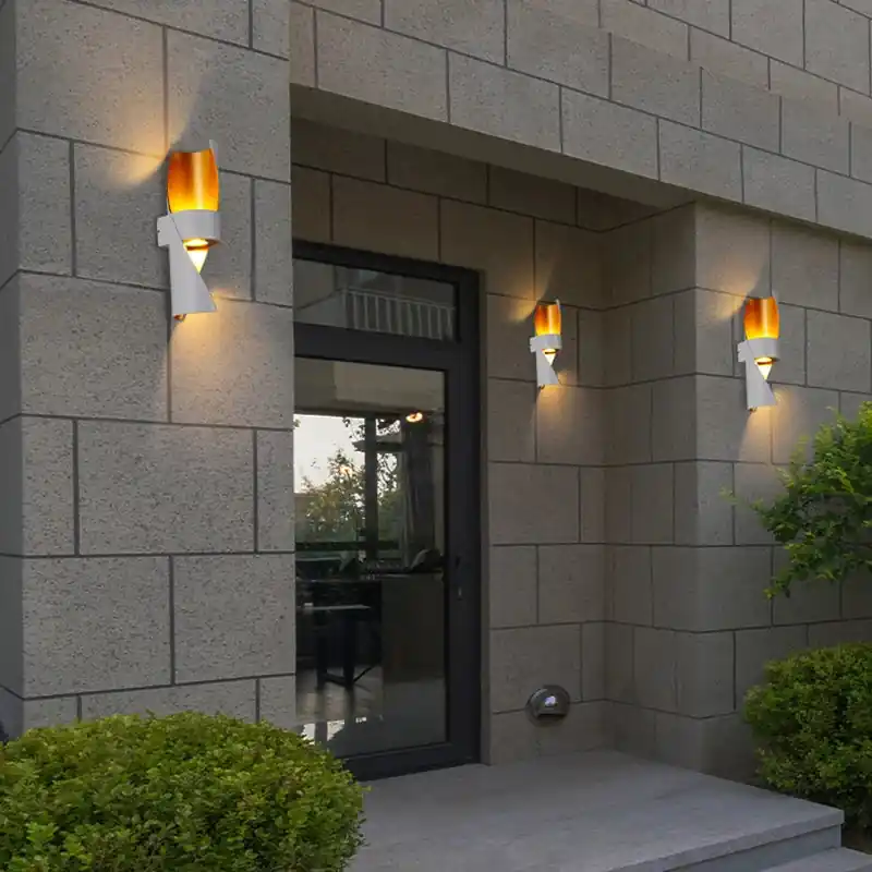 Seizoensaanbieding LumiWall – Moderne LED Buitenwandlamp – Weerbestendige & Energiezuinige Verlichting