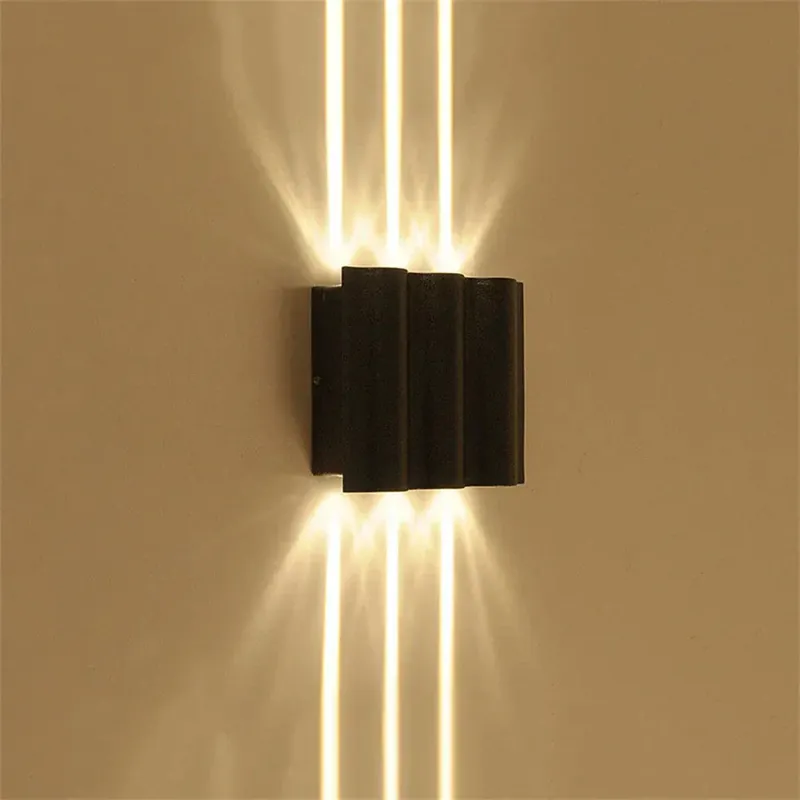 LumiLantern – Weerbestendige LED Buitenlantaarn voor Tuin & Terras, Energiezuinige & Moderne Verlichting Flitsaanbieding