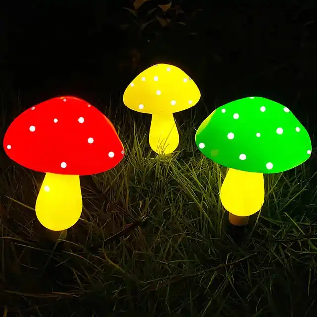 Seizoensaanbieding LumiShroom - Kleurrijke Paddenstoel Solar Lampen voor de Tuin – Weerbestendige LED Decoratieve Verlichting