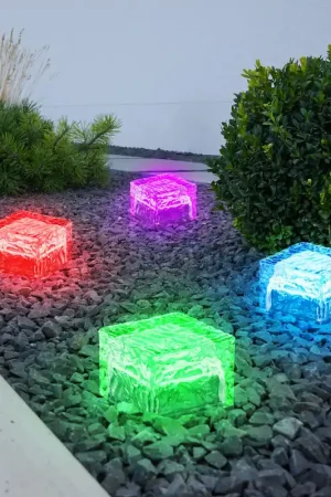 Weekendaanbieding Set van 4 RGB LED solarlampen, ijsblokjesontwerp, H 5,4 cm