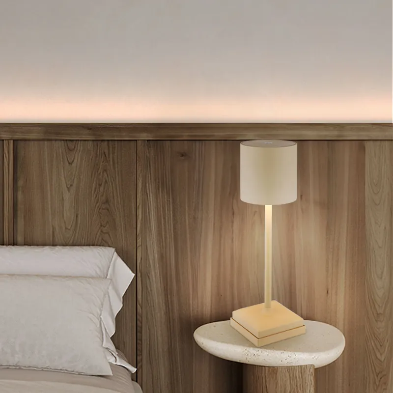 LED tafellamp, zandkleurig, touch dimmer, oplaadbare batterij, H 32 cm Fabrieksprijs